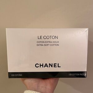 NWT CHANEL Le Coton Soft Cotton Pads - unopened